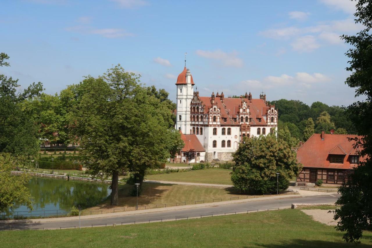 Historisches Gebaeude " Rentmeisteramt" Basedow Basedow  ภายนอก รูปภาพ