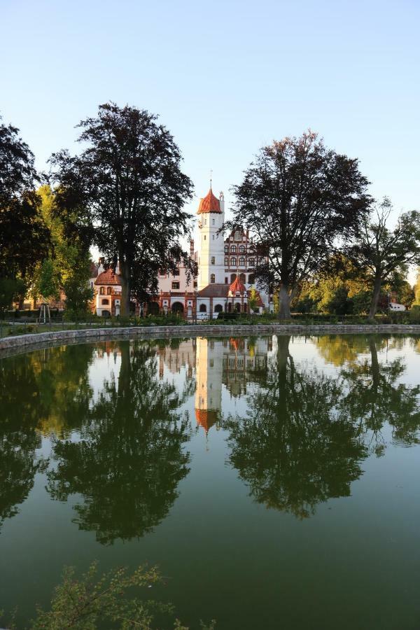 Historisches Gebaeude " Rentmeisteramt" Basedow Basedow  ภายนอก รูปภาพ